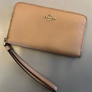 Coach Zip-around Wristlet Wallet